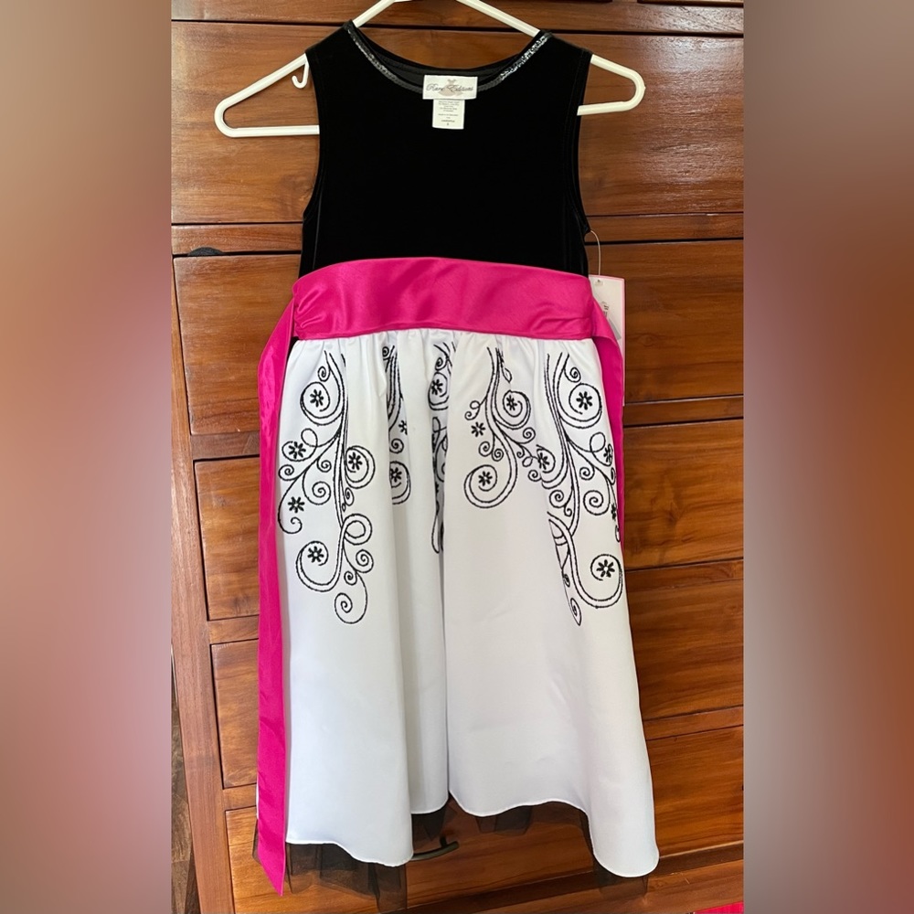 Pretty Party Dress. Great for Holidays. Size 8